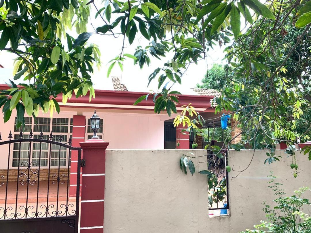 Villa Ctzee Malacca Exterior photo